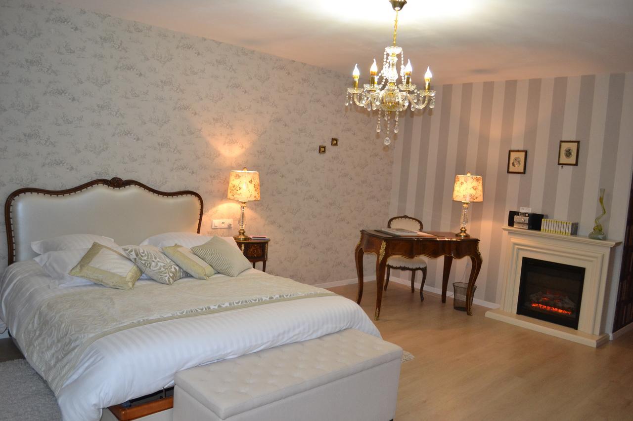 Bed And Breakfast "Le Moulin A Grains" Ménil-la-Horgne Екстериор снимка